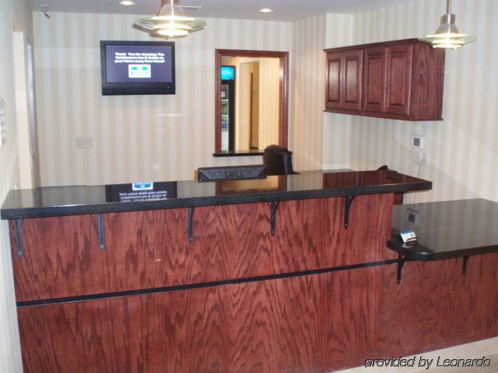 Cobblestone Inn&Suites - Clintonville Intérieur photo